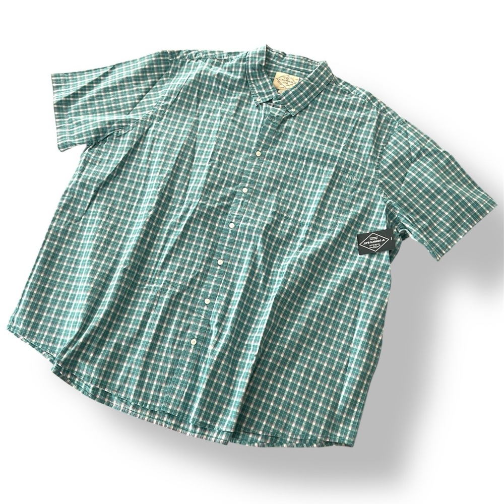 St John’s Bay Men’s Big and Tall 4XLT Collared Button Down Short Sleeve Shirt